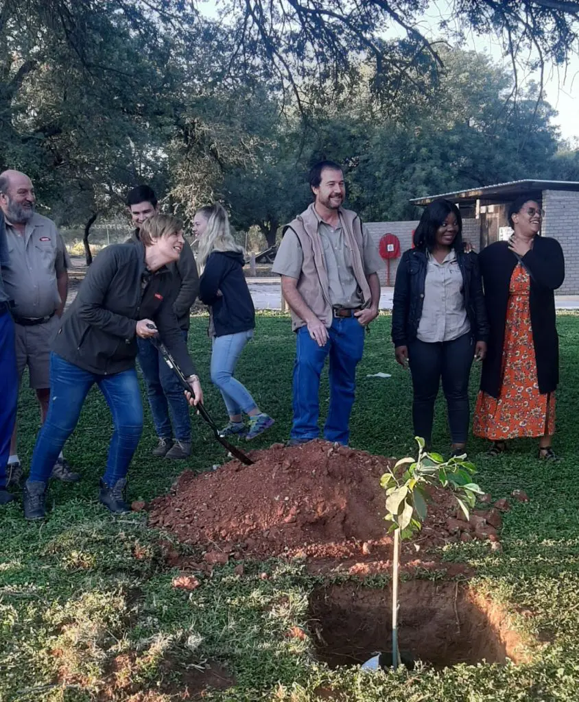 a7df9267-f49d-48f7-937f-5000c4ee24e4